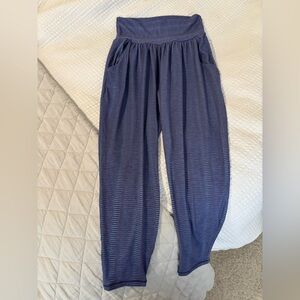 Prana XS Crop Blue and Purple Comfy Pant